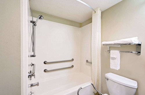 Boonville Hotel | Days Inn by Wyndham Boonville