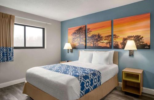Canastota Hotel | Days Inn by Wyndham Canastota Verona