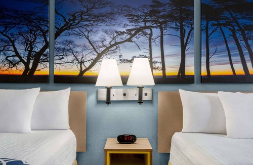 Canastota Hotel | Days Inn by Wyndham Canastota/Verona