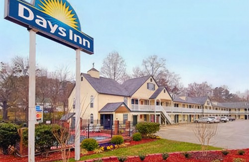Canton Hotel | Days Inn by Wyndham Canton