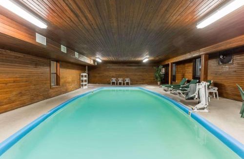 Colby Hotel | Days Inn by Wyndham Colby