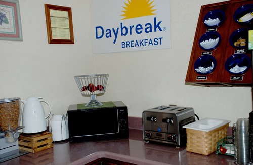 Dyersburg Hotel | Days Inn by Wyndham Dyersburg
