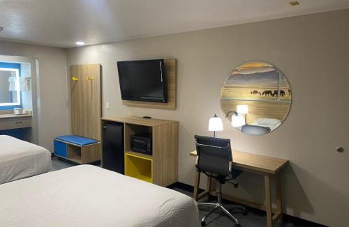 El Paso Hotel | Days Inn by Wyndham El Paso West