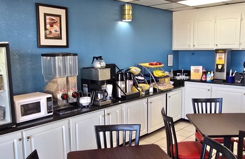 Elberton Hotel | Days Inn by Wyndham Elberton