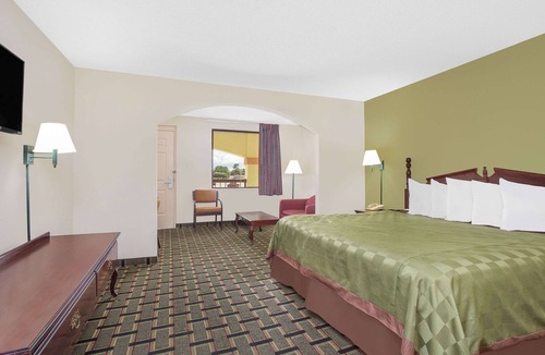 Eufaula Hotel | Days Inn by Wyndham Eufaula AL