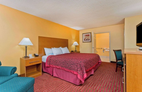 Franklin Hotel | Days Inn by Wyndham Franklin
