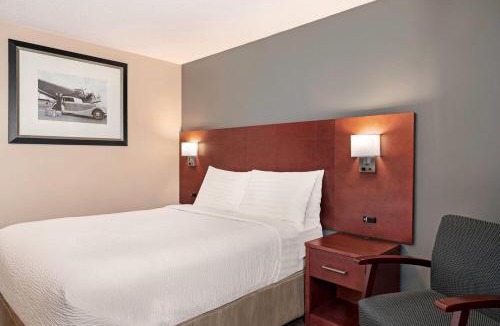 Fredericton Hotel | Days Inn by Wyndham Fredericton