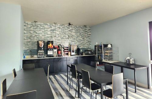 Freeport Hotel | Days Inn by Wyndham Freeport