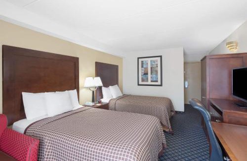 Geneva Hotel | Days Inn by Wyndham Geneva/Finger Lakes