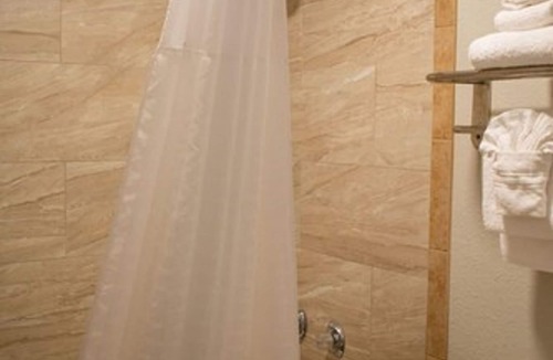 Hillsboro Hotel | Days Inn by Wyndham Hillsboro TX