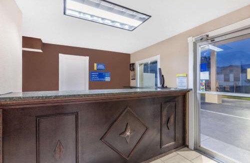 Jacksonville Hotel | Days Inn by Wyndham Jacksonville