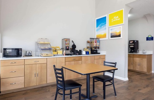 Jackson Hotel | Days Inn by Wyndham Jackson