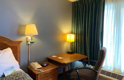 Jonesboro Hotel | Days Inn by Wyndham Jonesboro AR