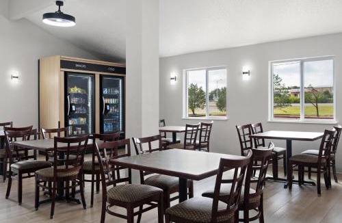 East Las Vegas Hotel | Days Inn by Wyndham Las Vegas