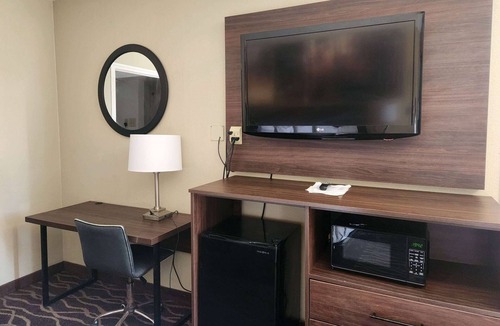 Leesville Hotel | Days Inn by Wyndham Leesville