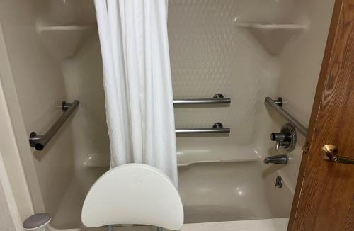 Liberal Hotel | Days Inn by Wyndham Liberal KS
