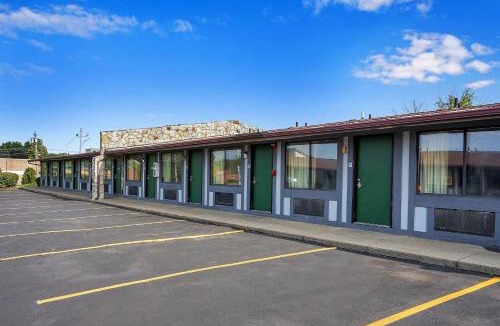 Liverpool Hotel | Days-Inn by Wyndham Liverpool-Syracuse