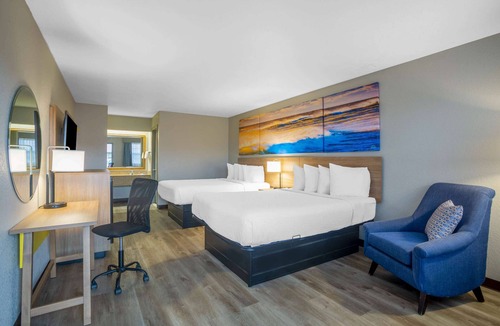 Lonoke Hotel | Days Inn by Wyndham Lonoke