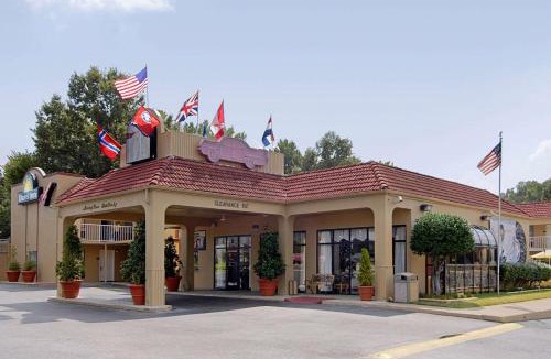 Whitehaven Hotel | Days Inn by Wyndham Memphis at Graceland
