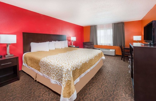 Mexico Hotel | Days Inn by Wyndham Mexico