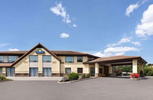 Miramichi Hotel | Days Inn by Wyndham Miramichi NB