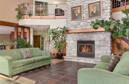 Montmagny Hotel | Days Inn by Wyndham Montmagny