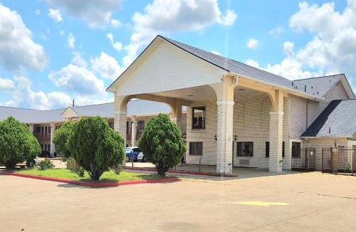 Navasota Hotel | Days Inn by Wyndham Navasota