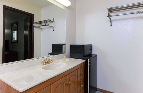 Central Oklahoma City Hotel | Days Inn by Wyndham Oklahoma City Fairground