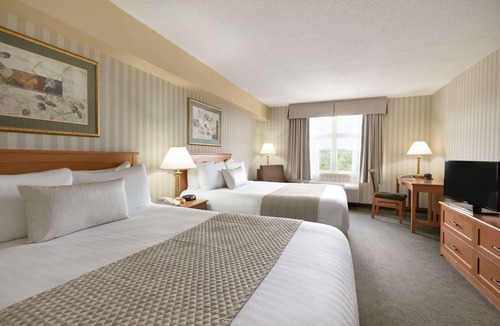 Rama Hotel | Days Inn by Wyndham Orillia