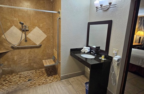 Rio Grande Park Hotel | Days Inn by Wyndham Orlando Downtown