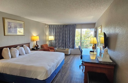 Rio Grande Park Hotel | Days Inn by Wyndham Orlando Downtown