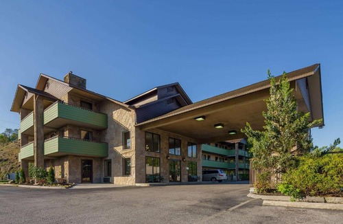 Pigeon Forge Hotel | Days Inn By Wyndham Pigeon Forge South