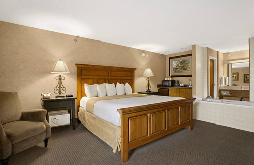 Rapid City Hotel | Days Inn by Wyndham Rapid City