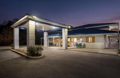 Mount Vernon Hotel | Days Inn by Wyndham Renfro Valley Mount Vernon