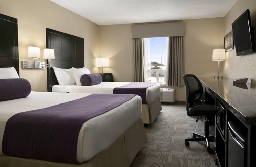 Regina Hotel | Days Inn by Wyndham Regina