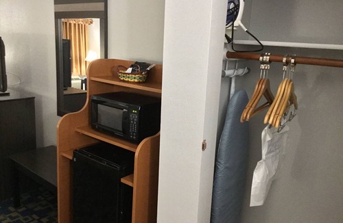 Robstown Hotel | Days Inn by Wyndham Robstown