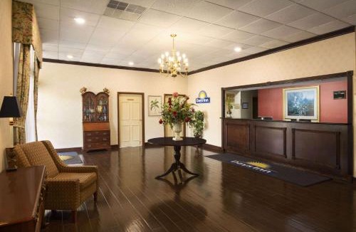 Rome Hotel | Days Inn by Wyndham Rome Downtown