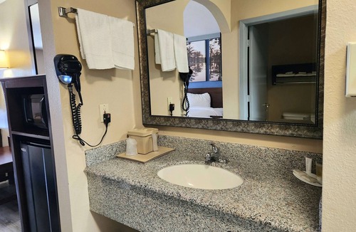 Rosenberg Hotel | Days Inn by Wyndham Rosenberg