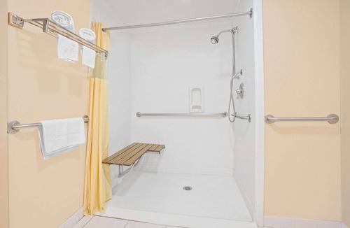 Ruston Hotel | Days Inn by Wyndham Ruston LA