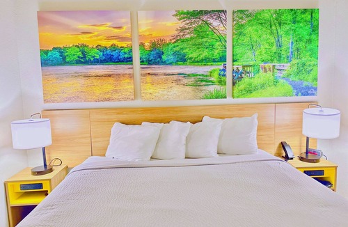 Rutland Hotel | Days Inn by Wyndham Rutland/Killington Area
