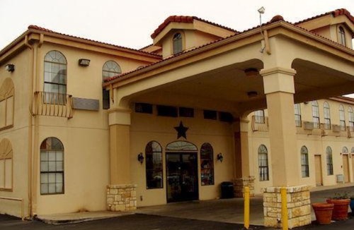 West San Antonio Hotel | Days Inn by Wyndham San Antonio Northwest/Seaworld