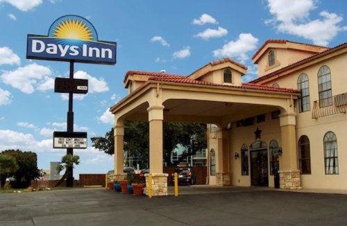 West San Antonio Hotel | Days Inn by Wyndham San Antonio Northwest/Seaworld