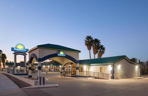 Safford Hotel | Days Inn by Wyndham Safford, AZ