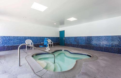 El Cajon Hotel | Days Inn by Wyndham San Diego-East/El Cajon