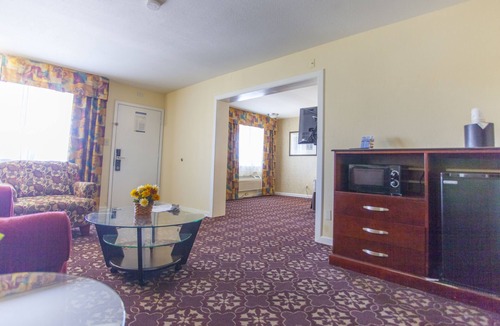 Shenandoah Hotel | Days Inn by Wyndham Shenandoah