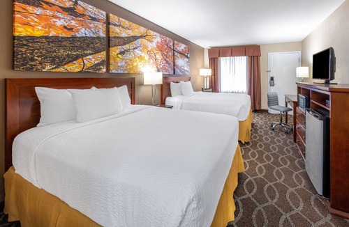 St. Robert Hotel | Days Inn by Wyndham St. Robert Waynesville/Ft. Leonard Wood