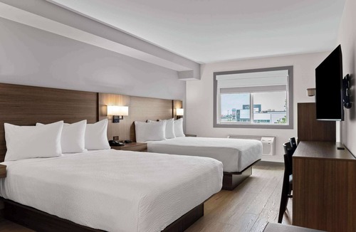 Steinbach Hotel | Days Inn by Wyndham Steinbach