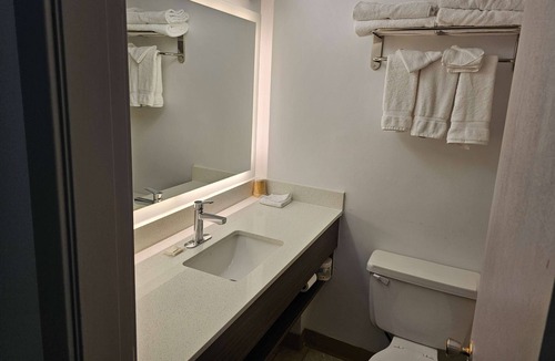 Swift Current Hotel | Days Inn by Wyndham Swift Current