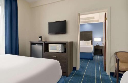 Silver Lake Hotel | Days Inn by Wyndham Tamworth