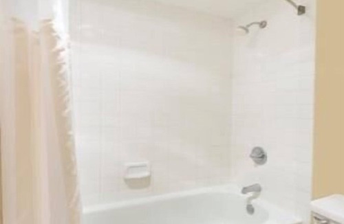 Tappahannock Hotel | Days Inn by Wyndham Tappahannock